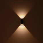 kelvo® FLUX KLV-101-0119 Φωτιστικό Τοίχου / Απλίκα LED 6W 750lm 30° AC 220-240V Αδιάβροχο IP65 Θερμό Λευκό 2700K – Bridgelux COB Chip & TÜV SÜD Driver – Μαύρο Ματ – Μ5 x Π8.5 x Υ17cm – 5 Χρόνια Εγγύηση
