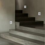 kelvo® STEPART KLV-101-0079 Χωνευτό Φωτιστικό Σκαλοπατιού / Διαδρόμου LED 3W 375lm 45° AC 220-240V Αδιάβροχο IP65 Θερμό Λευκό 2700K – Lumileds SMD Chip & TÜV SÜD Driver – Λευκό Ματ – Μ8.5 x Π5 x Υ8.5cm / Q6.7 x 6.7cm – 5 Χρόνια Εγγύηση