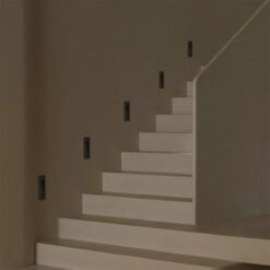 kelvo® STEPART KLV-101-0092 Χωνευτό Φωτιστικό Σκαλοπατιού / Διαδρόμου LED 3W 375lm 45° AC 220-240V Αδιάβροχο IP65 Θερμό Λευκό 2700K – Lumileds SMD Chip & TÜV SÜD Driver – Μαύρο Ματ – Μ6.5 x Π6.5 x Υ21cm / Q5.4 x 18.9cm – 5 Χρόνια Εγγύηση