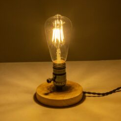GLOBOSTAR® NOX 77700 Μοντέρνο Επιτραπέζιο Φωτιστικό Πορτατίφ με Ντουί 1 x E27 AC 220-240V IP20 – Μπεζ & Μαύρο – Μ12 x Π12 x Υ9cm