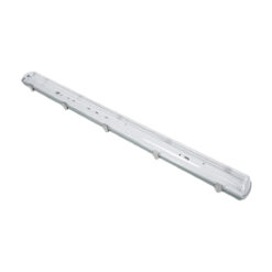 GLOBOSTAR® VIGAS 90613 Γραμμικό Βιομηχανικό Φωτιστικό Σκαφάκι Tri-Proof με Μεταλλικά Clips για 2 x Λάμπες T8 G13 120cm Τύπου Φθορίου LED Τροφοδοσίας Ενός Άκρου 120° AC 220-240V Αδιάβροχο IP65 – Γκρι με Διάφανο Κάλυμμα Πλαστικό PC – Μ126 x Π11.5 x Υ9cm