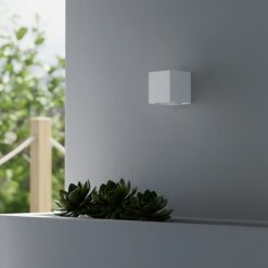 kelvo® BURANO KLV-101-0020 Φωτιστικό Τοίχου / Απλίκα για Λάμπα MR16 με Ντουί GU10 AC 220-240V Αδιάβροχο IP65 – Λευκό Ματ – Μ8 x Π8 x Υ7cm