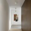kelvo® AKIRA KLV-101-0030 Κινούμενο Φωτιστικό Downlight Σποτ για Λάμπα MR16 με Ντουί GU10 AC 220-240V IP20 – Νίκελ Βούρτσας – Μ8 x Π8 x Υ10cm