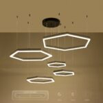 kelvo® LEXAGON KLV-101-0179 Κρεμαστό Φωτιστικό Οροφής LED 120W 12000lm 200° AC 220-240V IP20 Ρυθμιζόμενο Λευκό CCT με Χειριστήριο από 2700K έως 6000K Dimmable – Lumileds SMD Chip – Μαύρο Ματ – Μ110 x Π90 x Υ110cm – 3 Χρόνια Εγγύηση