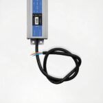 kelvo® SELAS KLV-107-0032 Τροφοδοτικό/Μετασχηματιστής Class I PELV 60W 2.5A AC 220-240V σε DC 24V Αδιάβροχο IP67 – Γκρι Ανθρακί Ματ – Μ15.8 x Π4.3 x Υ2.3cm – 5 Χρόνια Εγγύηση