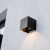 Ηλιακό LED Φωτιστικό Τοίχου 9W 800 lm 3in1 PIR Sensor IP65 – Μαύρο V-TAC 23770‑1