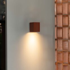 LUNE SMOOTH TERRACOTTA SQUARE WALL LIGHT 1xGU10 Faro Barcelona 1-FR40533
